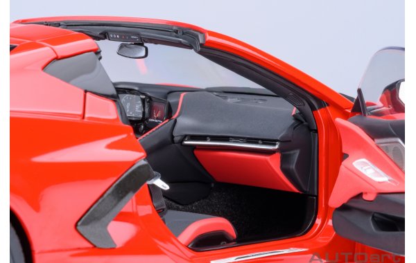 Bild 4 - Chevrolet Corvette C8 Stingray Z51 torch rede