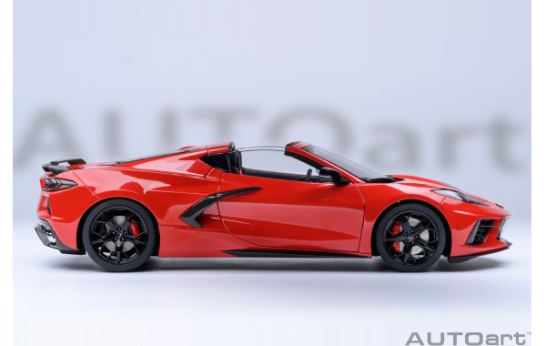 Bild 19 - Chevrolet Corvette C8 Stingray Z51 torch rede