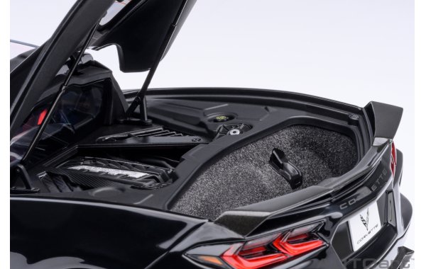 Bild 6 - Chevrolet Corvette C8 Stingray Z51 black 2020