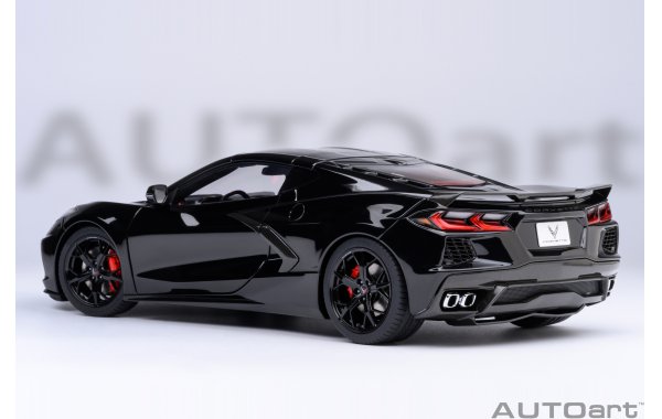 Bild 17 - Chevrolet Corvette C8 Stingray Z51 black 2020