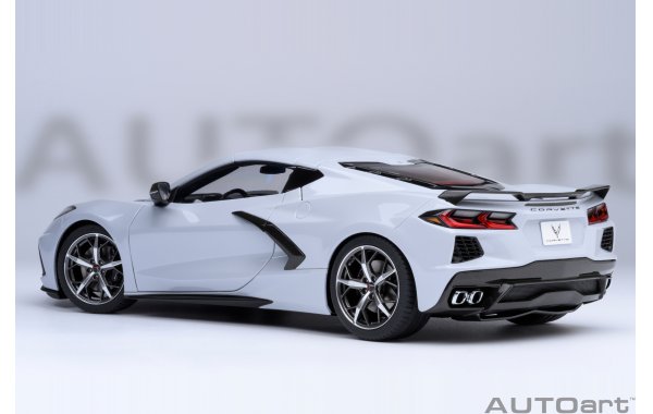 Bild 17 - Chevrolet Corvette C8 Stingray Z51 ceramic matrix grey