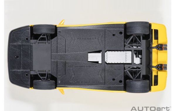 Bild 21 - Lamborghini Diablo SE30 Jota superfly yellow