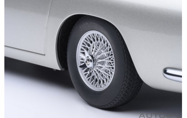 Bild 6 - Aston Martin DB5 Goldfinger