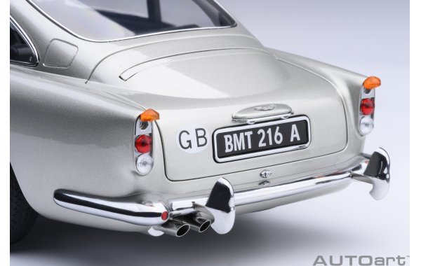 Bild 9 - Aston Martin DB5 Goldfinger