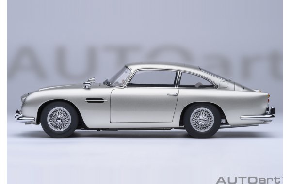 Bild 21 - Aston Martin DB5 Goldfinger