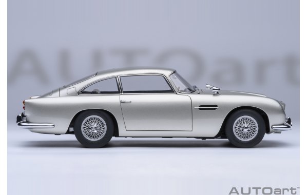 Bild 22 - Aston Martin DB5 Goldfinger