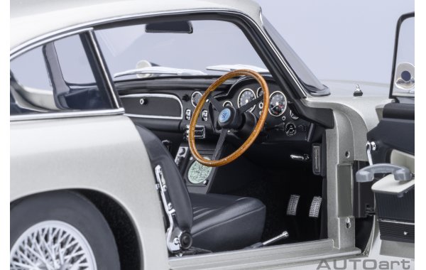 Bild 29 - Aston Martin DB5 Goldfinger
