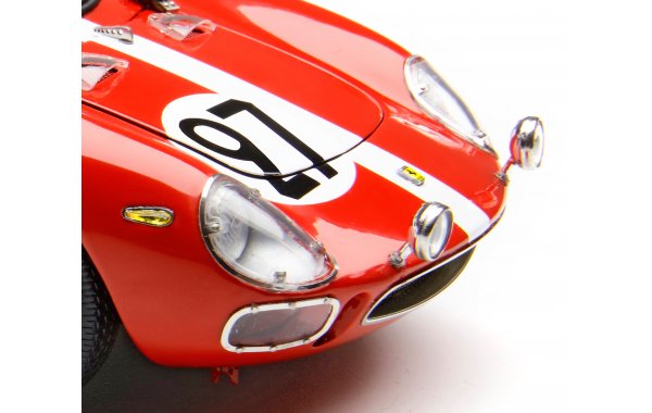 Bild 2 - Ferrari 250 LM 24H Frankreich 196 Chassis 6119
