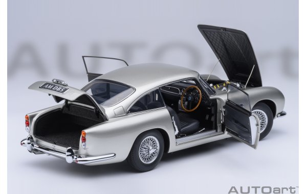 Bild 8 - Aston Martin DB5 1964 birch silver