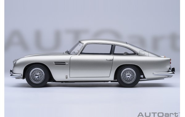 Bild 13 - Aston Martin DB5 1964 birch silver