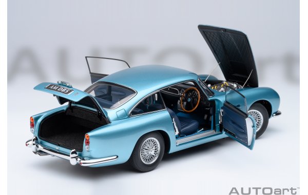 Bild 5 - Aston Martin DB5 1964 caribbean peal blue