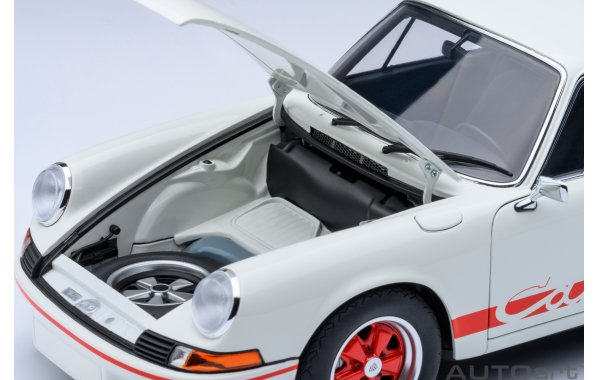 Bild 4 - Porsche 911 RS 2.7 grand prix white red stripes
