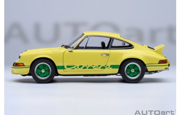Bild 13 - Porsche 911 RS 2.7 light yellow green stripes