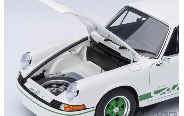 Bild 4 - Porsche 911 Carrera 2.7 RS Grand Prix white green stripes