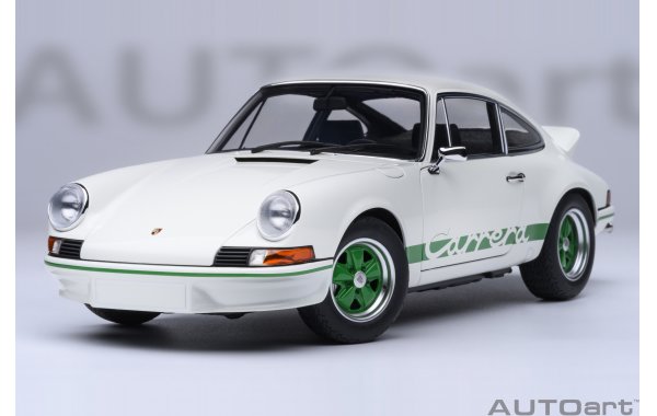 Bild 12 - Porsche 911 Carrera 2.7 RS Grand Prix white green stripes
