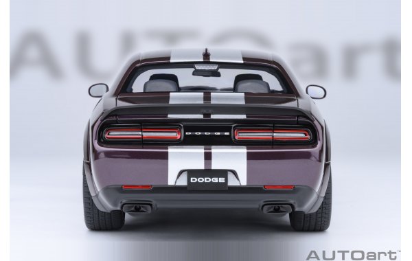 Bild 17 - Dodge Challenger SRT Jailbreak 2022 Shaker 2018