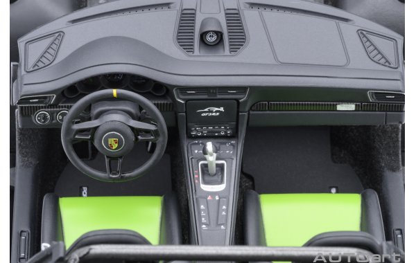 Bild 6 - Porsche 911 (991.2) GT3RS Weissach Package