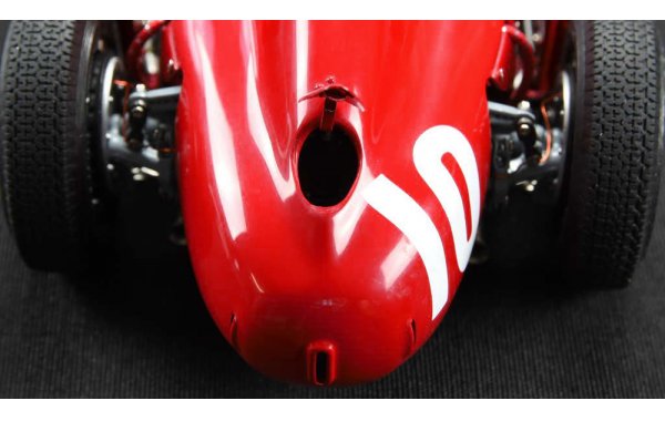 Bild 8 - Lancia D50 1955 Pau GP Startnummer 10 Eugenio Castellotti