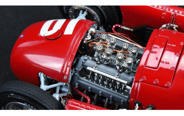 Bild 10 - Lancia D50 1955 Pau GP Startnummer 10 Eugenio Castellotti