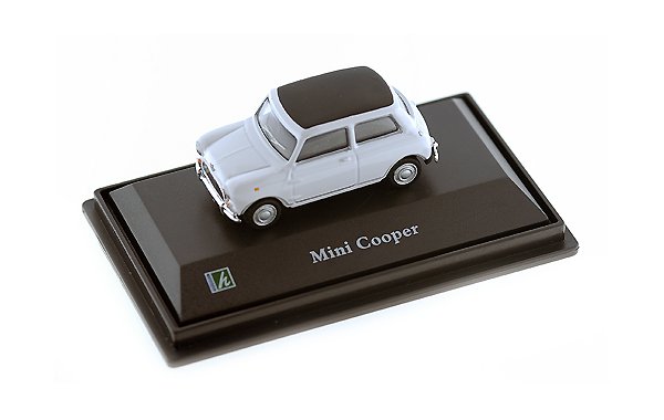 Bild 1 - MINI Cooper - Magnetpin