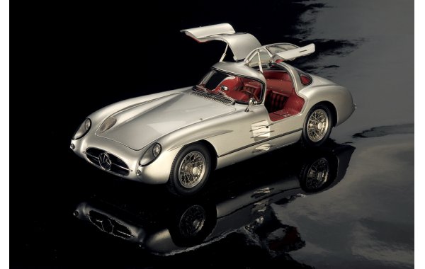 Bild 1 - Mercedes Benz 300 SLR Uhlenhaut Coupe