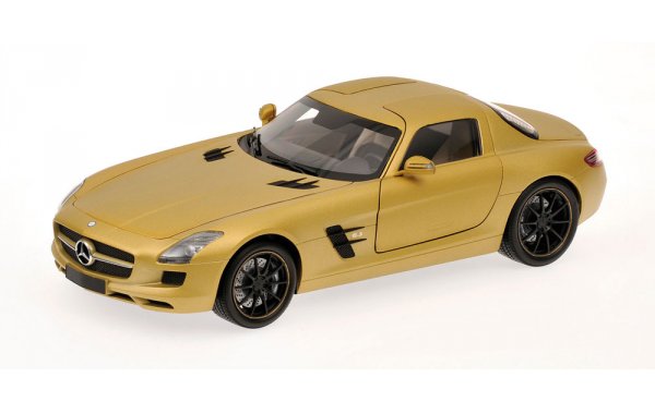 Bild 1 - Mercedes Benz SLS AMG 1/18 Modellauto