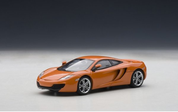 Bild 1 - McLaren MP4-12C 1/43 Modellauto