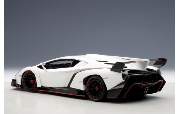 Bild 1 - Lamborghini Veneno 2013