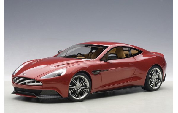 Bild 1 - Aston Martin Vanquish 2015
