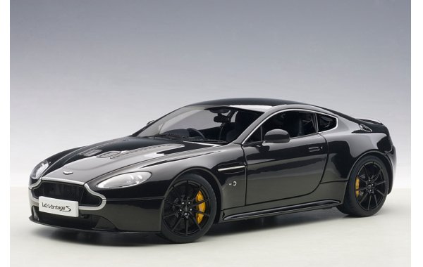 Bild 1 - Aston Martin V12 Vantage S 2015
