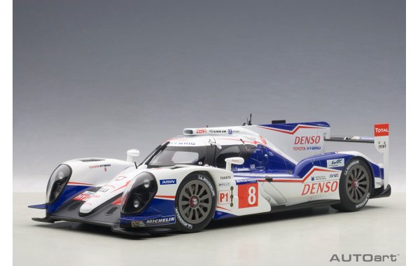 Bild 1 - Toyota TS040 Hybrid LeMans 2014 Driver Champion