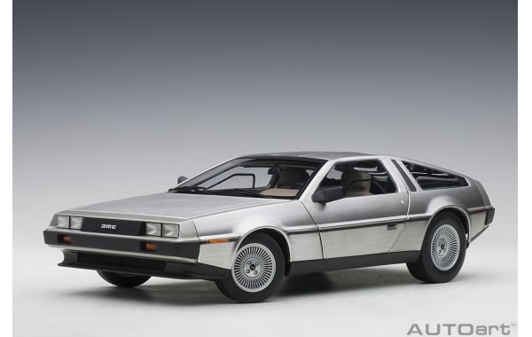 Bild 1 - DeLorean DMC-12 1981