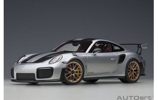 Bild 1 - Porsche 911 GT2 RS Weissach Package 2017