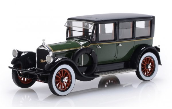 Bild 1 - Pierce Arrow Model 32 7-Seat Limousine green black 1920