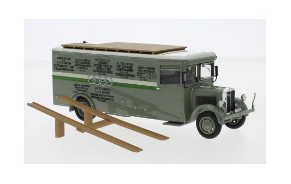 Bild 1 - NAG Bssing Auto Union Renntransporter