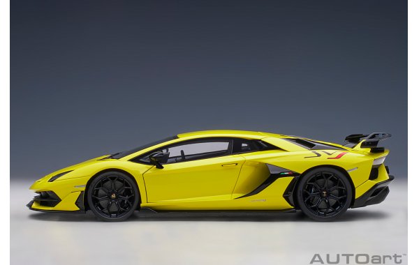 Bild 1 - Lamborghini Aventador SVJ giallo tenerife