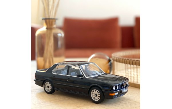 Bild 1 - BMW M535i 1986