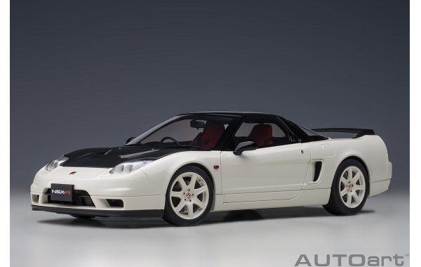 Bild 1 - Honda NSX-R 2019 NA2 white black carbon