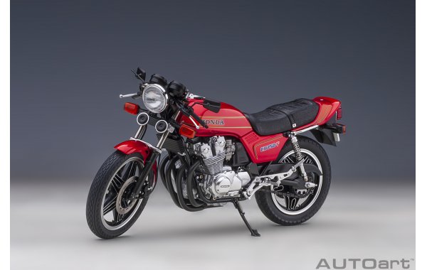 Bild 1 - Honda CB750F Baribari Legend Koma Gun