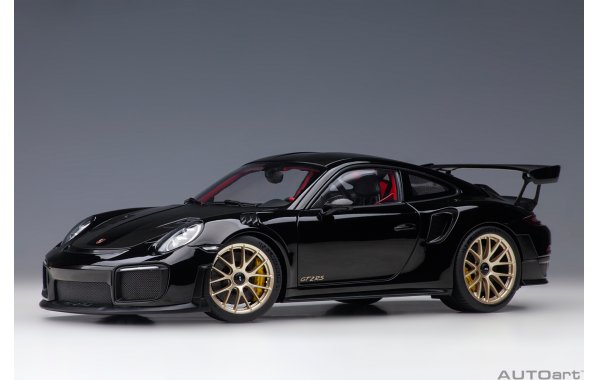 Bild 1 - Porsche 911 GT2 RS 991.2 Weissach Package