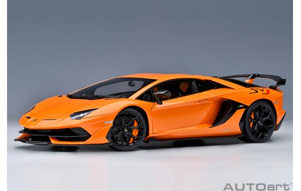 Bild 1 - Lamborghini Aventador SVJ arancio atlas