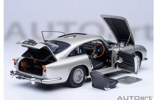Bild 1 - Aston Martin DB5 Goldfinger