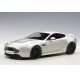 Aston Martin V12 Vantage S 2015