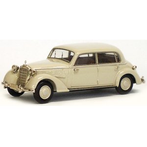 Mercedes-Benz 230 Limousine W153