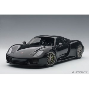 Porsche 918 Spyder Weissach Package 2013