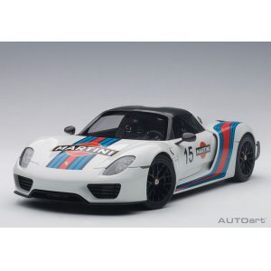 Porsche 918 Spyder Weissach Package 2013