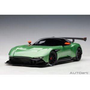 Aston Martin Vulcan 2015