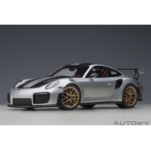 Porsche 911 GT2 RS Weissach Package 2017
