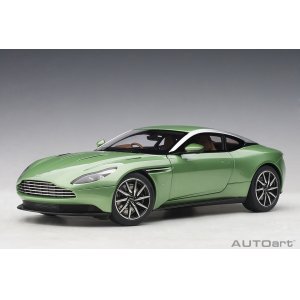 Aston Martin DB11