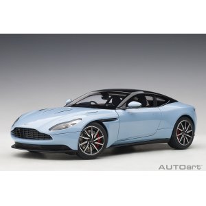 Aston Martin DB11